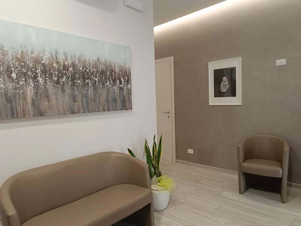 Ufficio in Via del Vino 3, Castelfranco Di Sotto, {3} - Foto 1