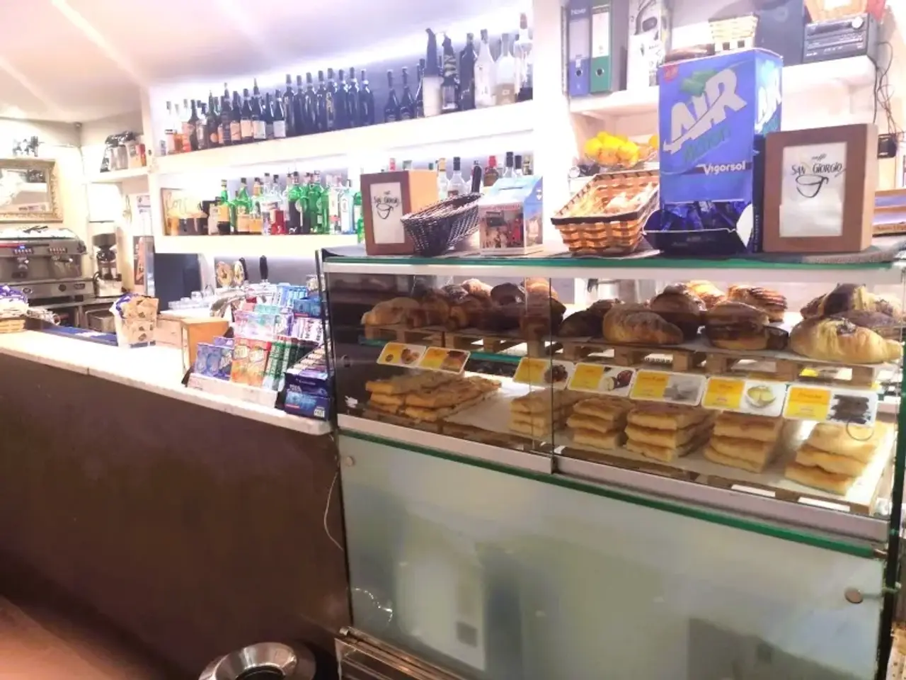 Bar in , Genova, {3} - Foto 1