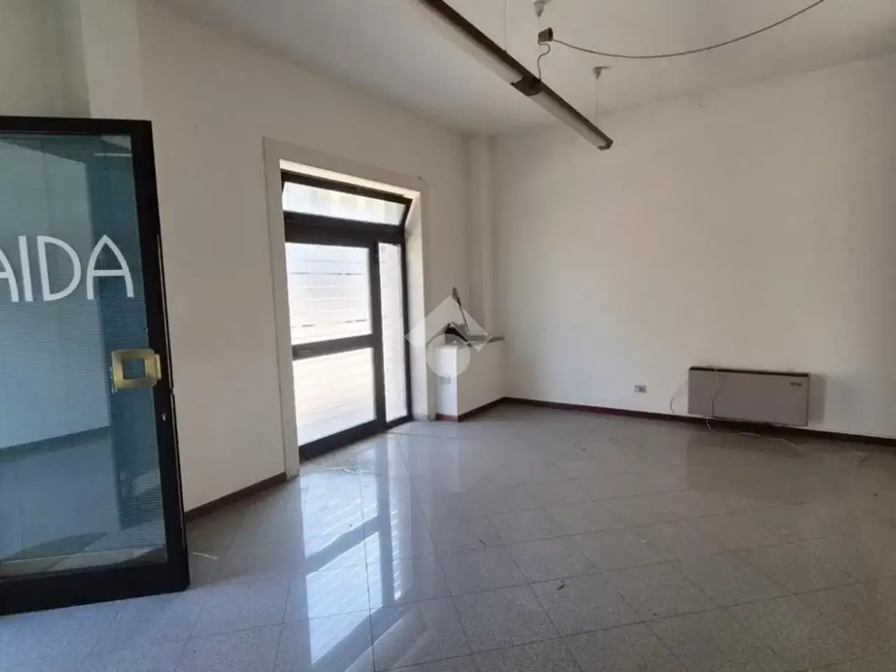 Negozio in Via Provinciale 4, Lavagno, {3} - Foto 2