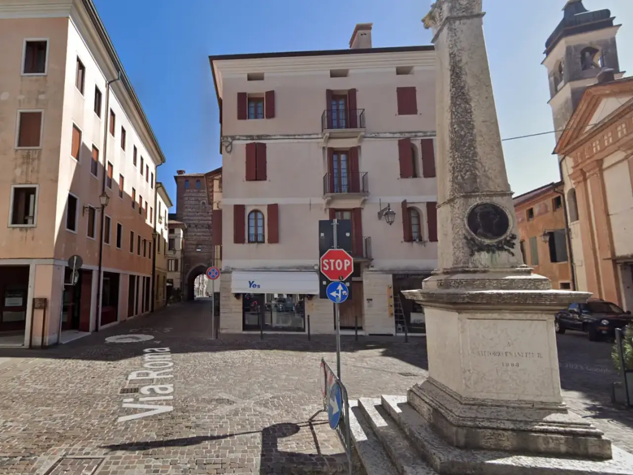 Negozio in Via Roma, Bassano Del Grappa, {3} - Foto 2