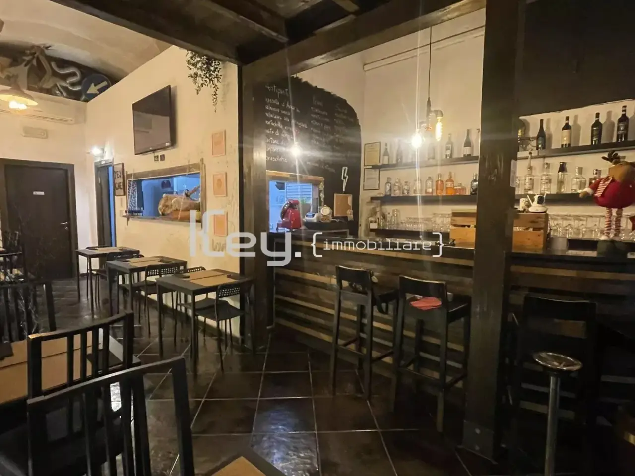 Ristorante in Via Annunziata, Terracina, {3} - Foto 1