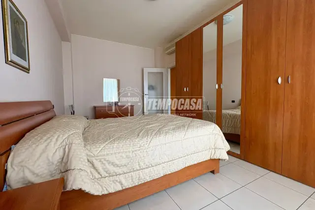 insertion image