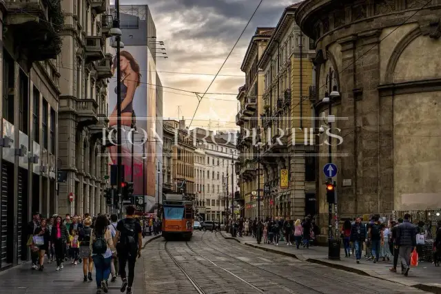 Shop in Via Torino, Milano - Photo 1