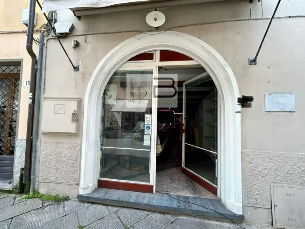 Negozio in Via Vittorio Emanuele Camaiore, 55041, Centro Storico, Camaiore, Italia, Camaiore, {3} - Foto 1