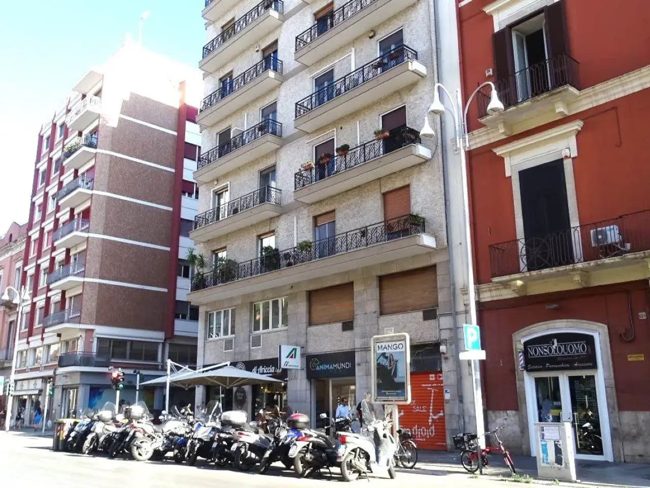 Negozio in Corso Vittorio Emanuele, Bari, {3} - Foto 1