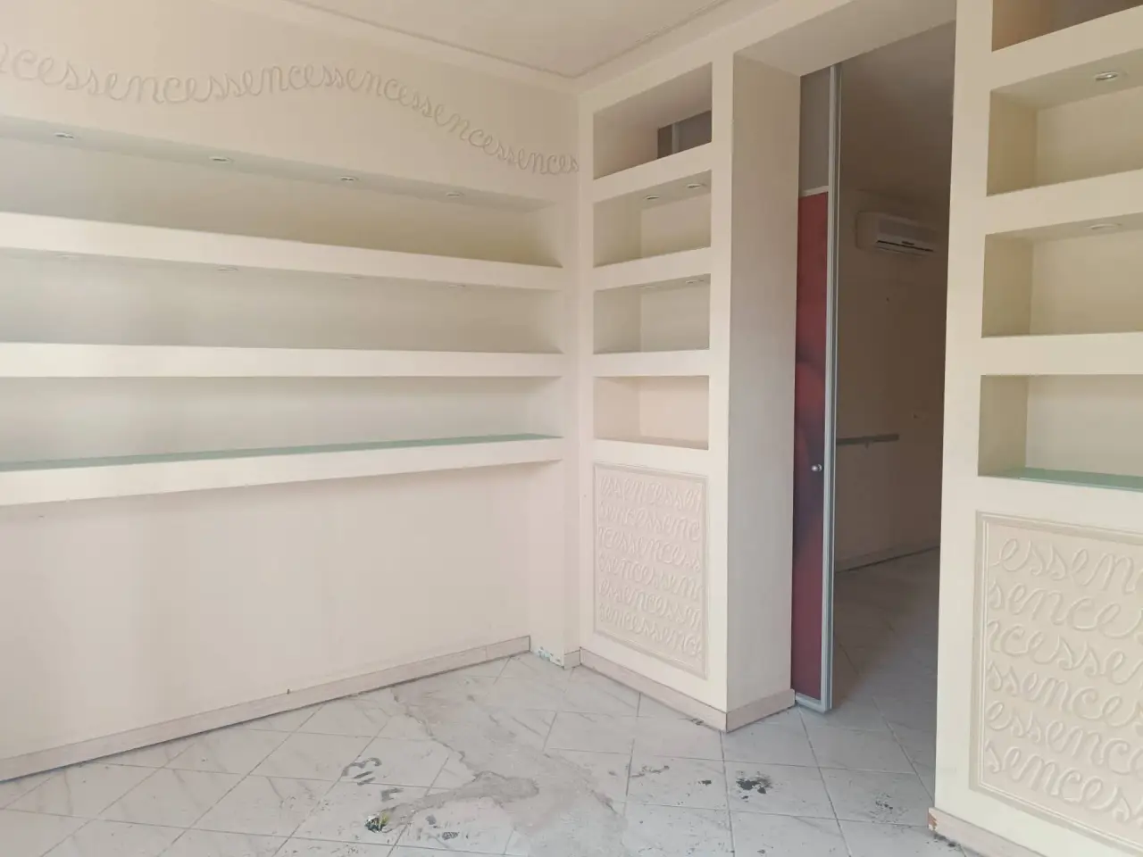 Esercizio commerciale in Via dei Castelli 3, Palaia, {3} - Foto 1