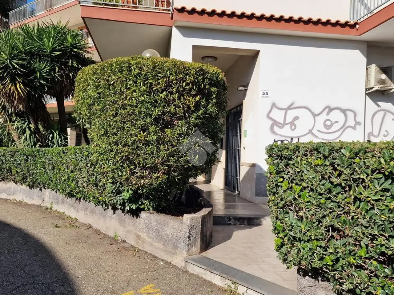 Negozio in Via Via John Fitzgerald Kennedy 55, Acireale, {3} - Foto 1