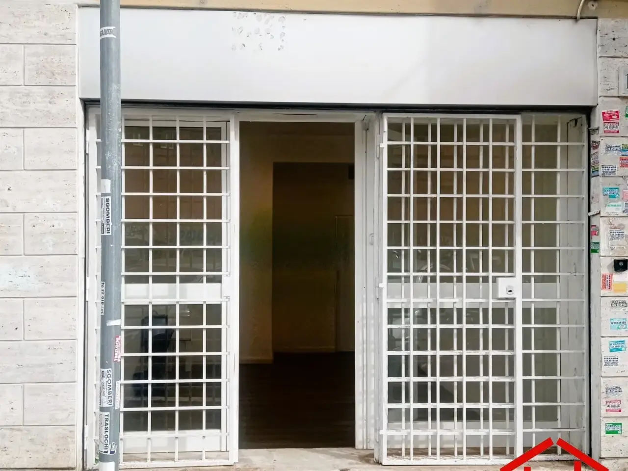 Negozio in Via Pietro Cartoni, Roma, {3} - Foto 1