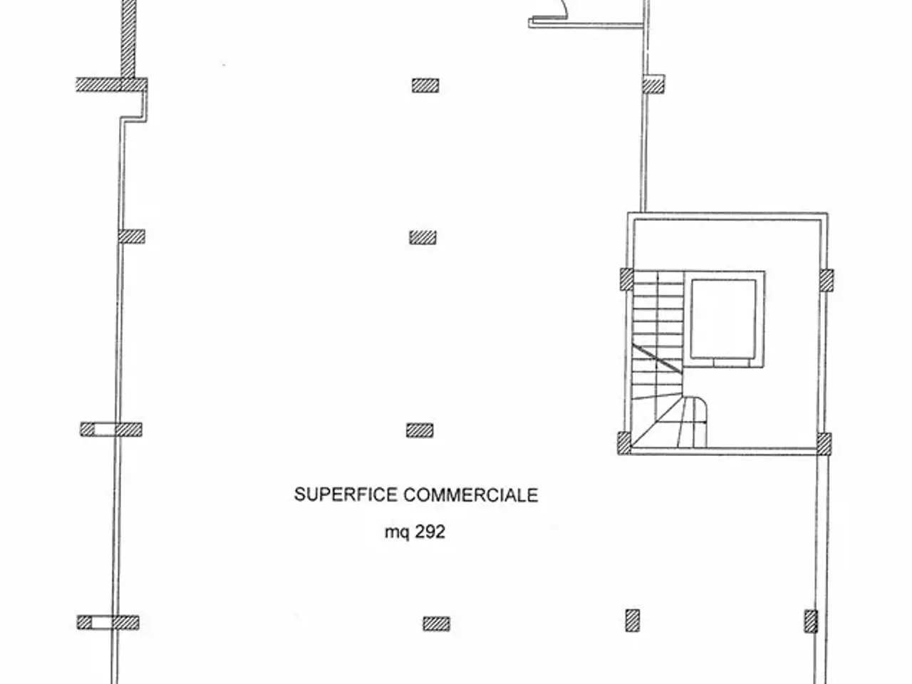 Palazzina commerciale in , Comunanza, {3} - Planimetria 1