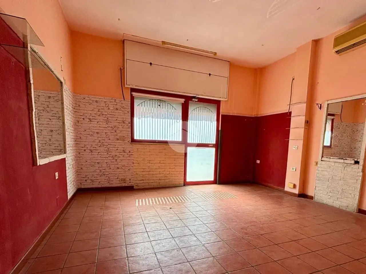 Negozio in Via della Magliana Nuova 154, Roma, {3} - Foto 2