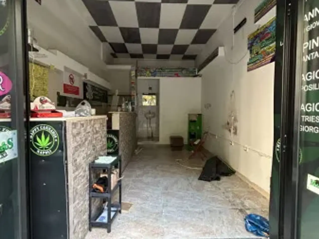 Negozio in Via De Marinis, Napoli, {3} - Foto 1