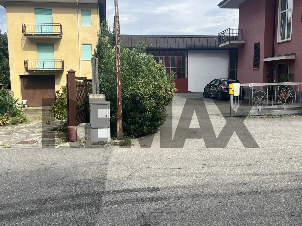 Esercizio commerciale in , Gravellona Toce, {3} - Foto 2