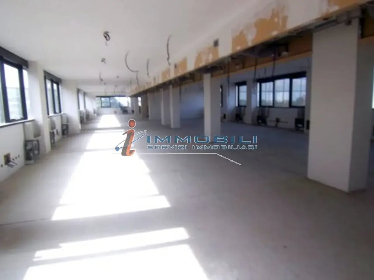 Ufficio in Via Cantore Gen., Sesto San Giovanni, {3} - Foto 1