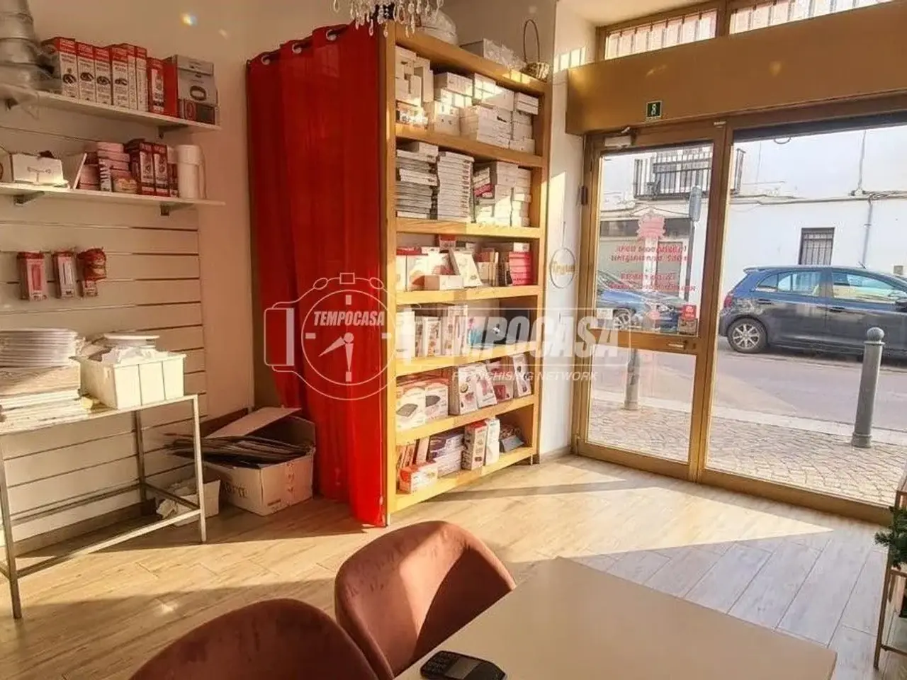 Negozio in Via San Bernardo, Bollate, {3} - Foto 1