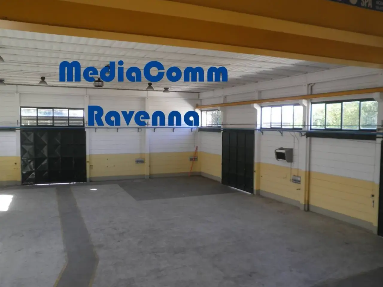 Capannone in , Ravenna, {3} - Foto 1
