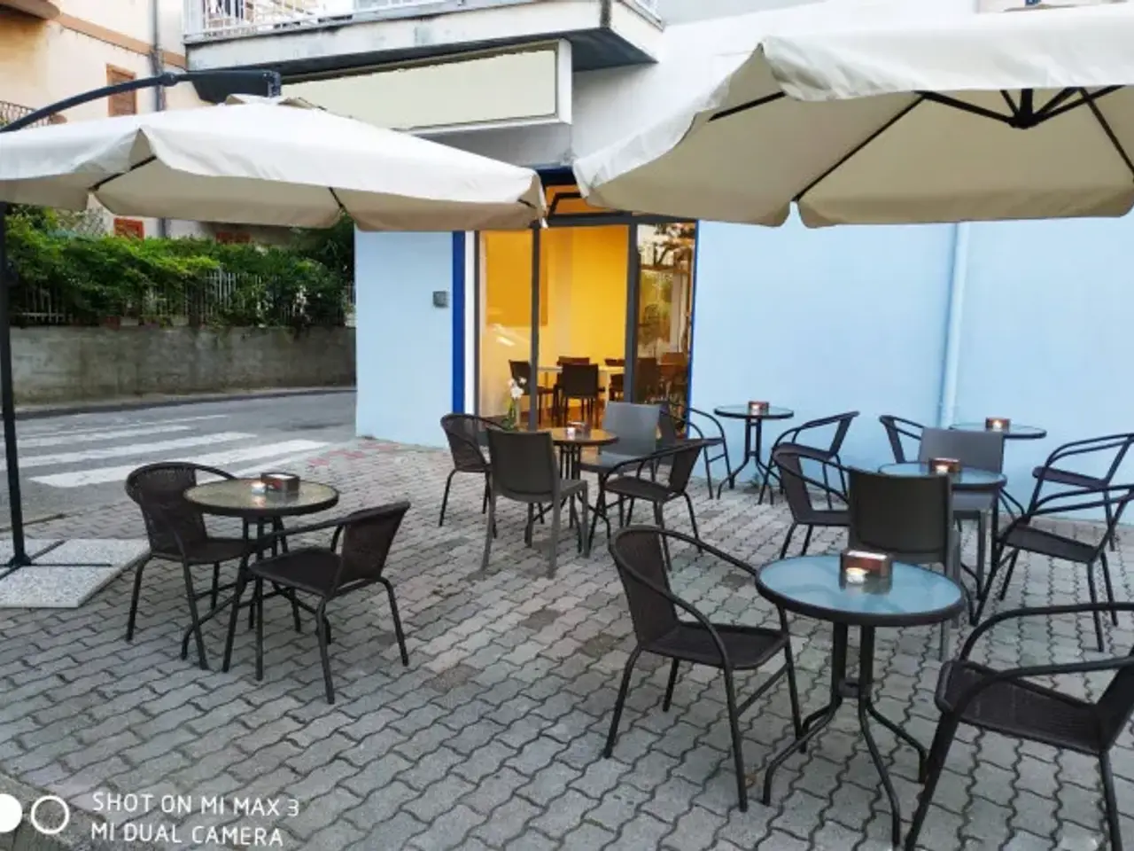 Esercizio commerciale in Corigliano-Rossano - Viale S. Angelo, 223, Corigliano-Rossano, {3} - Foto 1