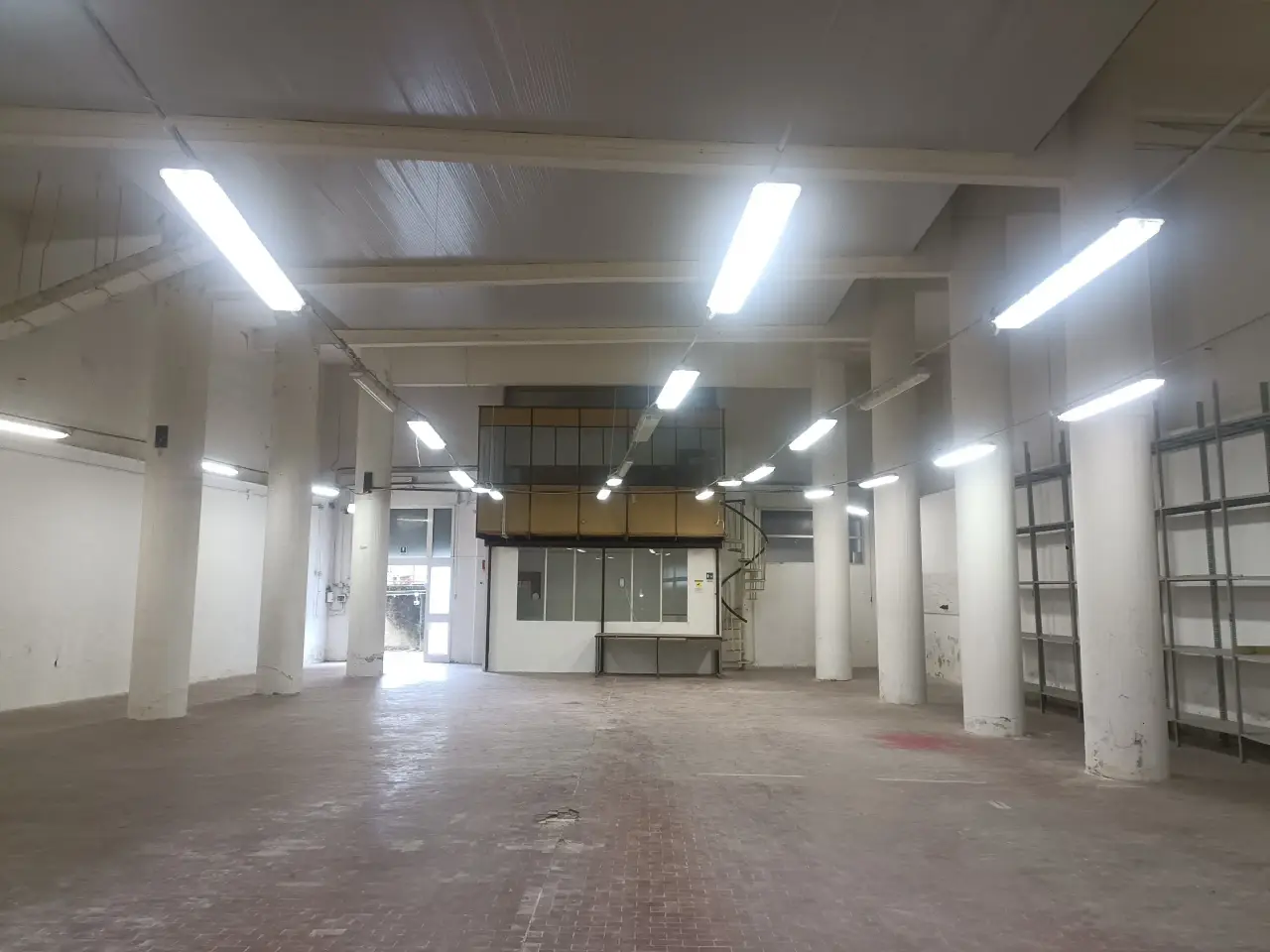 Capannone in Via Terpi 45 R, Genova, {3} - Foto 2