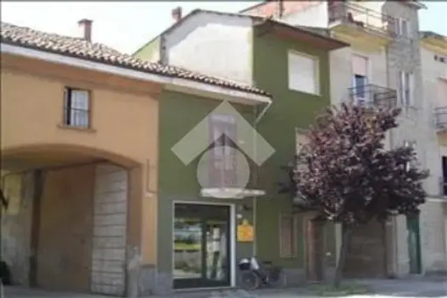 Casa indipendente in Via Vittorio Veneto 33, Santa Cristina e Bissone - Foto 1