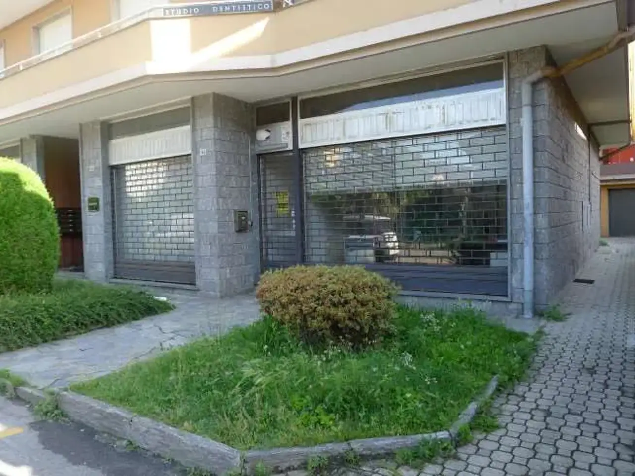 Negozio in Via Realini, Gravellona Toce, {3} - Foto 1