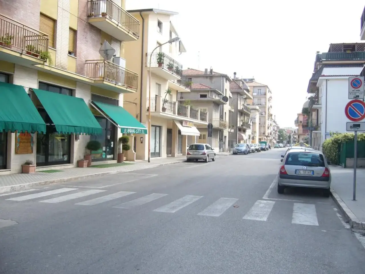 Negozio in Via Mare, San Benedetto del Tronto, {3} - Foto 1