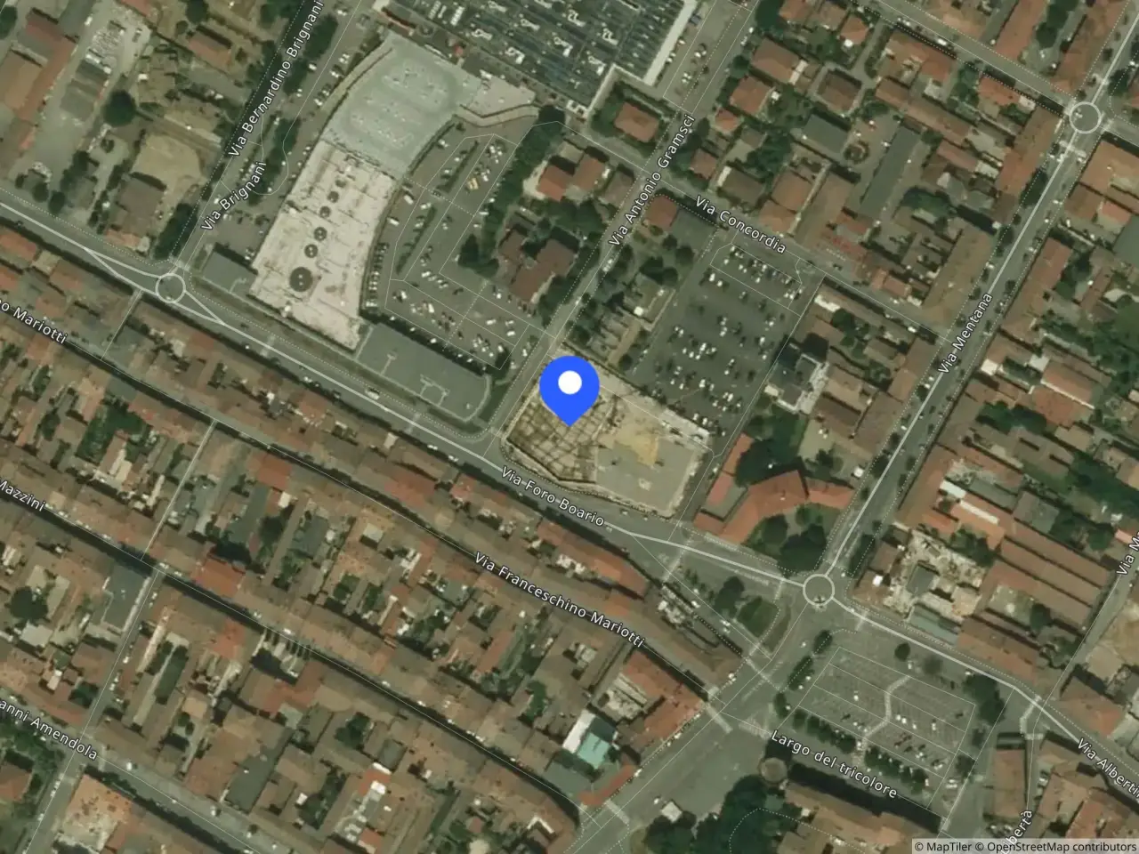 Fabbricato misto in Via Foro Boario 10/2 10, Lugo, {3} - Foto 1