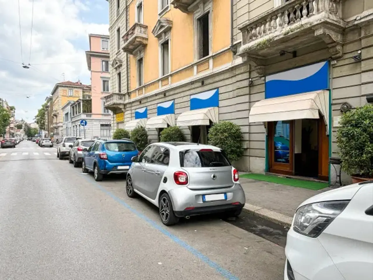 Negozio in Via Marcona 6, Milano, {3} - Foto 1