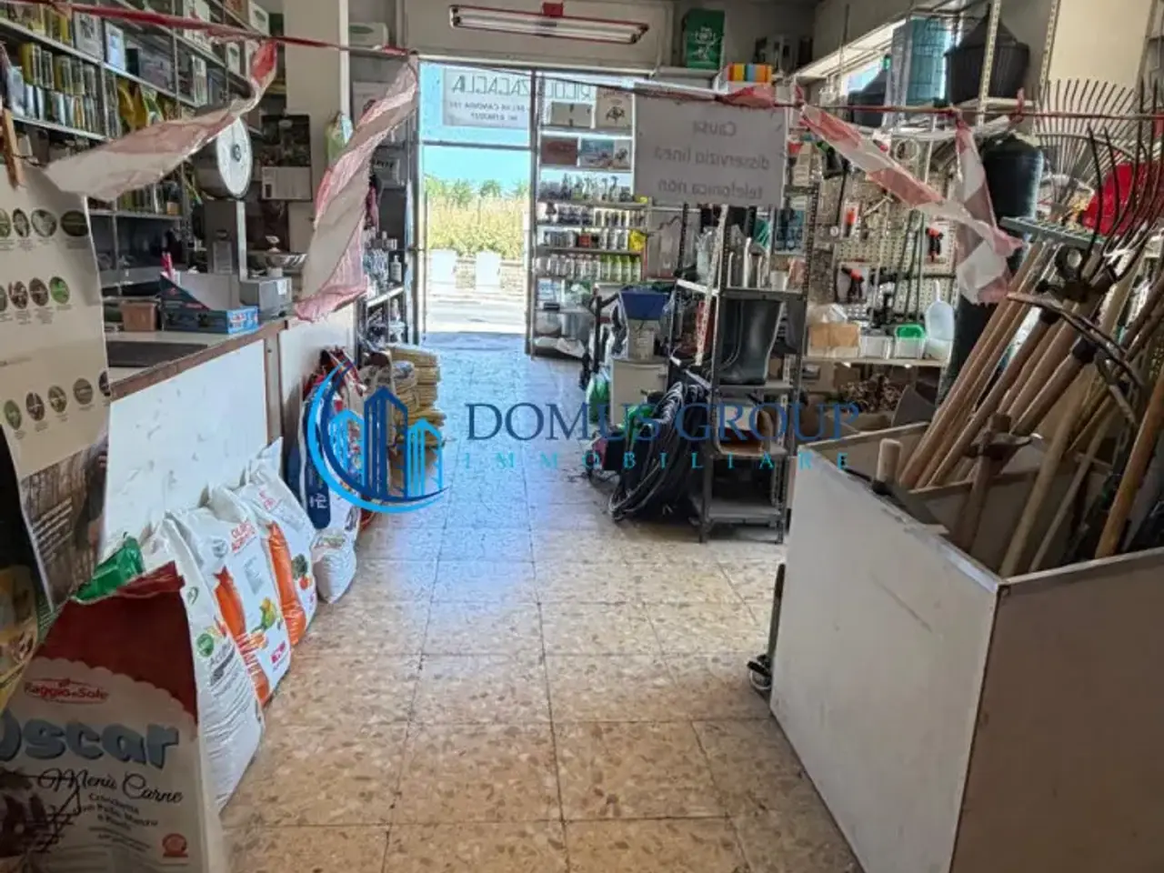 Esercizio commerciale in Via Forno Saraceno, Roma, {3} - Foto 2