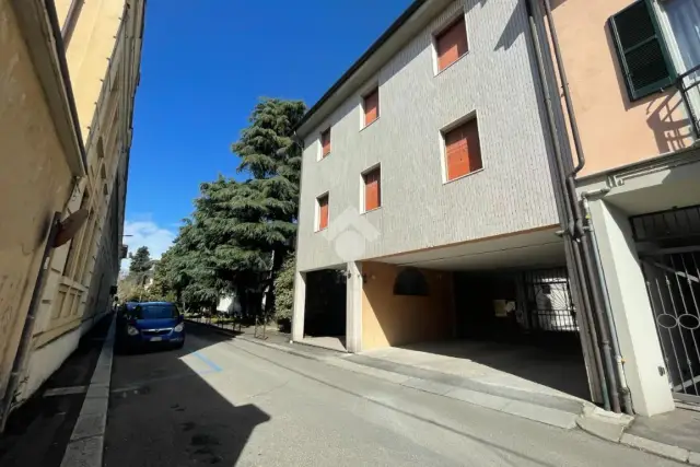 Box in vendita, Via Teresio Scovenna, Voghera - Foto 1