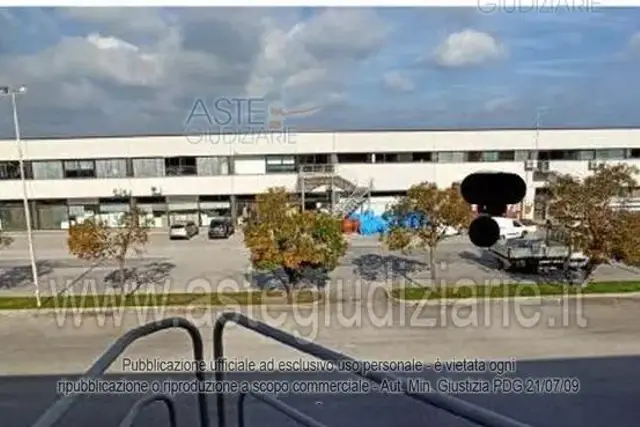 insertion image