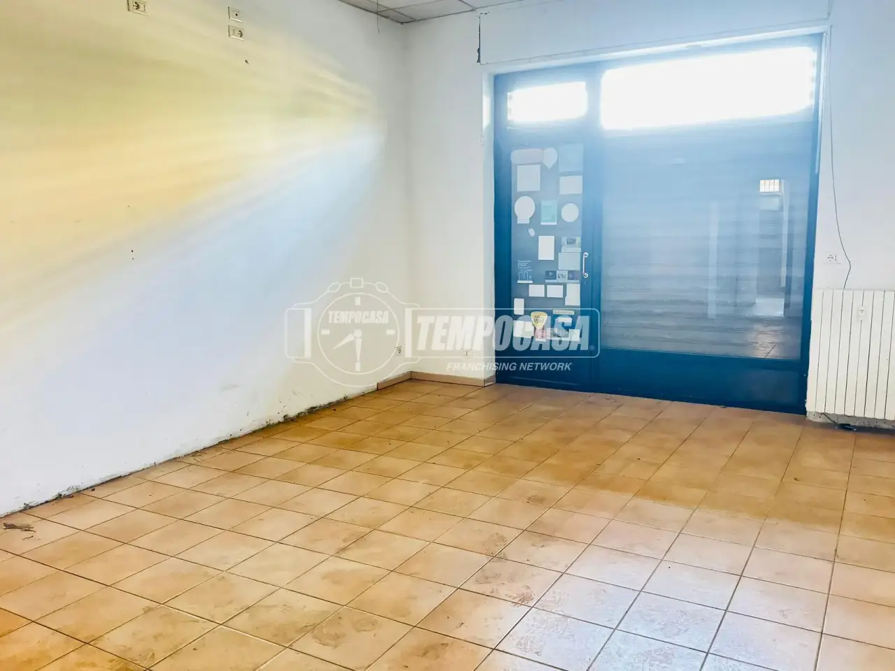 Negozio in Via Provana, Settimo Torinese, {3} - Foto 2