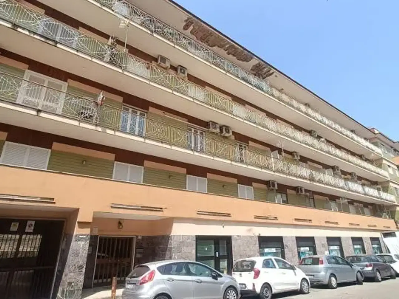 Negozio in , Frattamaggiore, {3} - Foto 1