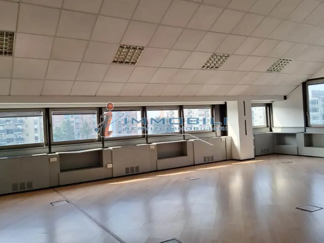 Ufficio in Via Quarenghi Giacomo, Milano, {3} - Foto 1