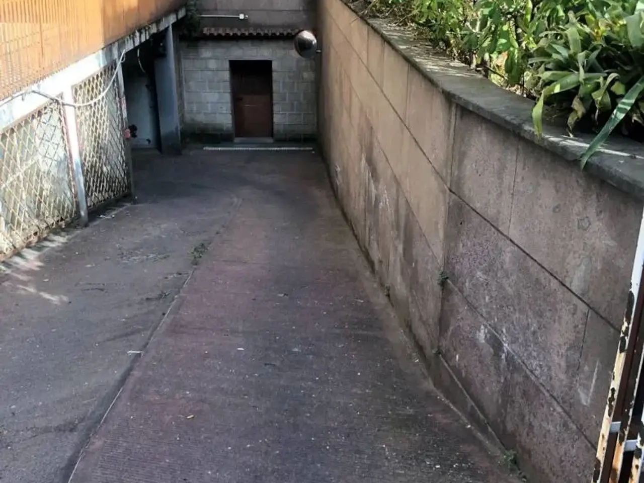 Magazzino in Via Guido De Ruggiero 42, Roma, Roma, {3} - Foto 2