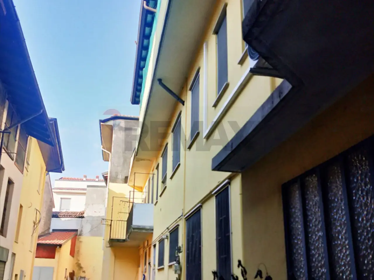 Albergo in Via Mazzini 8, Trecate, {3} - Foto 2