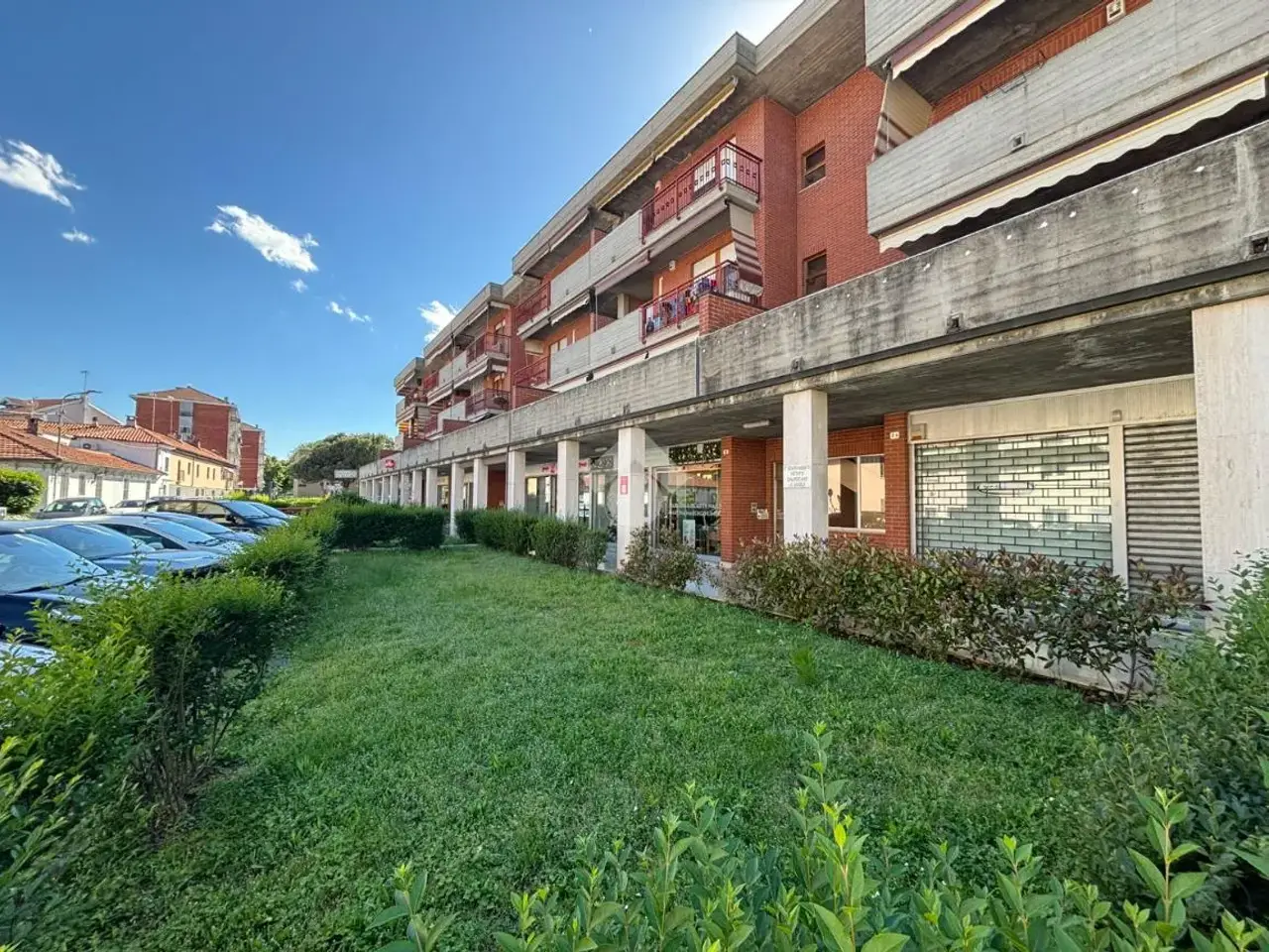 Negozio in Via De Amicis 4, Venaria Reale, {3} - Foto 1