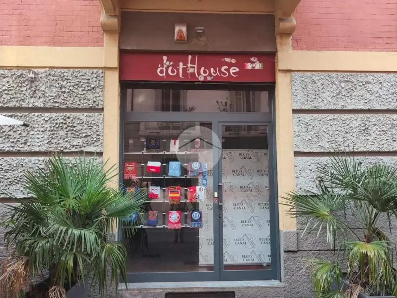 Negozio in Via Casale 7, Milano, {3} - Foto 1
