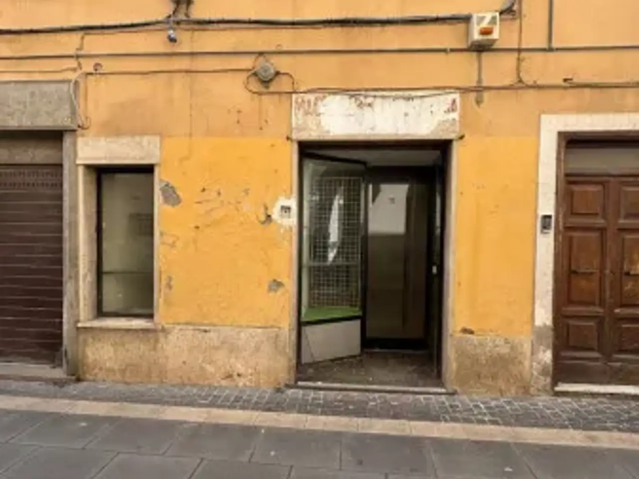 Negozio in Via Maestra, Gallicano Nel Lazio, {3} - Foto 1