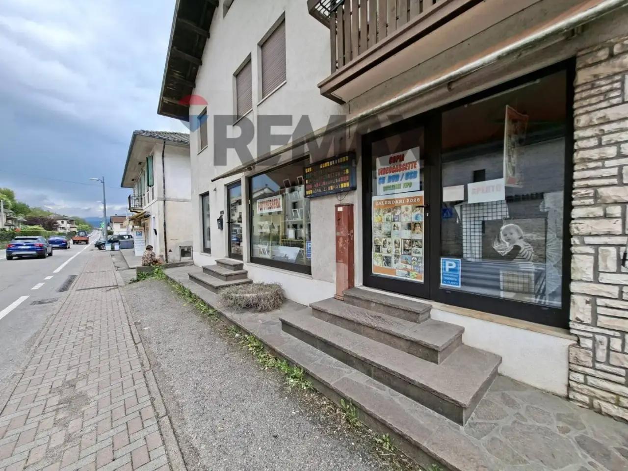 Negozio in Via Tempietto 44, Borgo Valbelluna, {3} - Foto 2