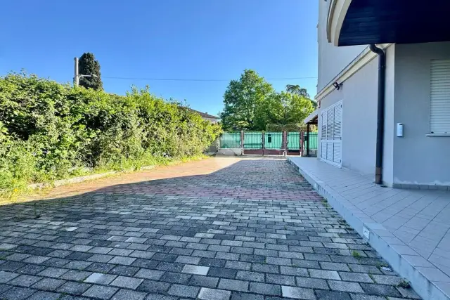 insertion image