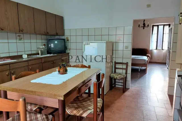 4-room flat, Asciano - Photo 1