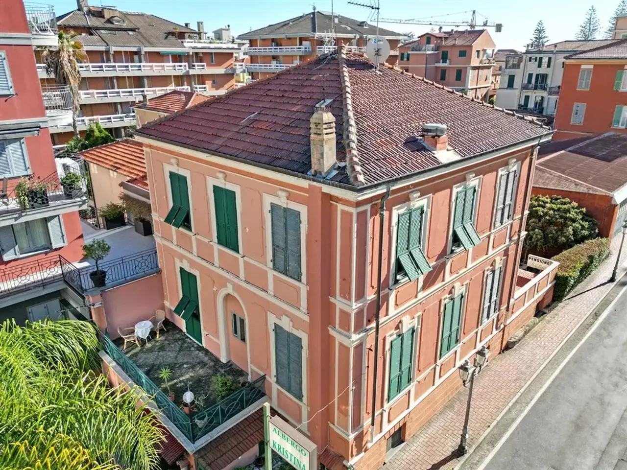 Albergo in Via Regina Margherita 24, Bordighera, {3} - Foto 1