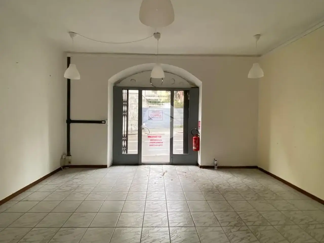 Negozio in Via Nazario Sauro, Bergamo, {3} - Foto 1