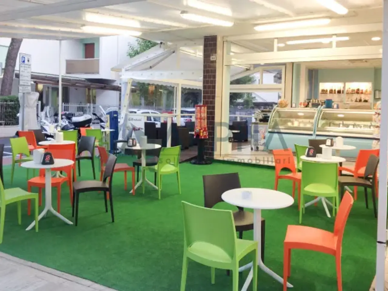 Gelateria in Via Milano, Riccione, {3} - Foto 1