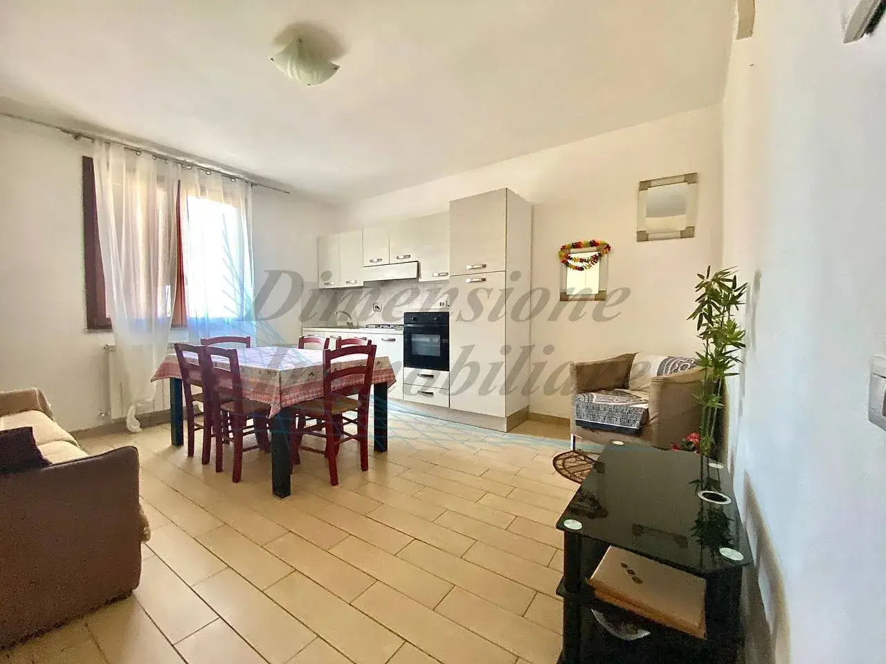 Palazzina commerciale in Via Carmagnola, Cecina, {3} - Foto 2