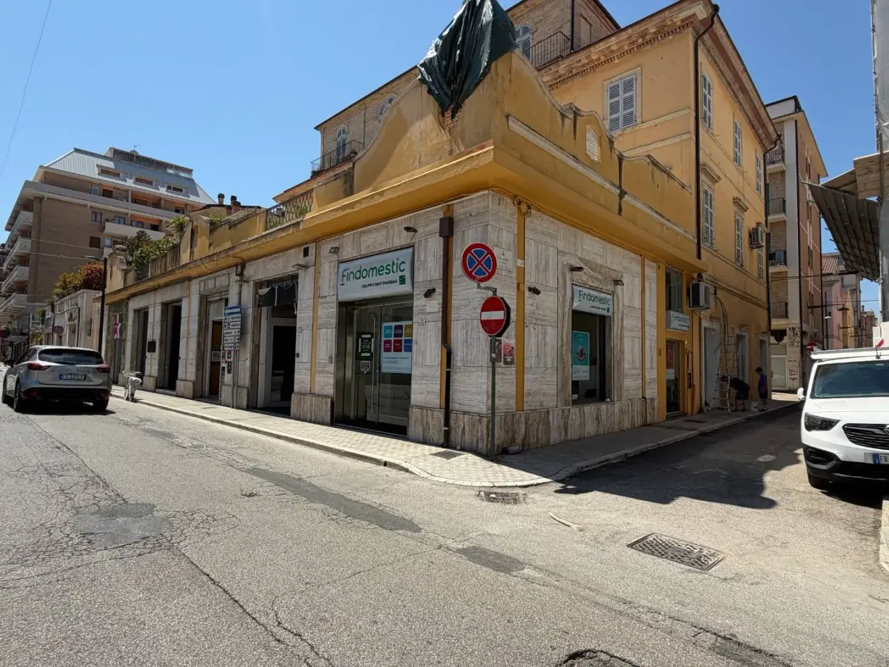 Negozio in Viale Antonio Gramsci 23, San Benedetto Del Tronto, {3} - Foto 1