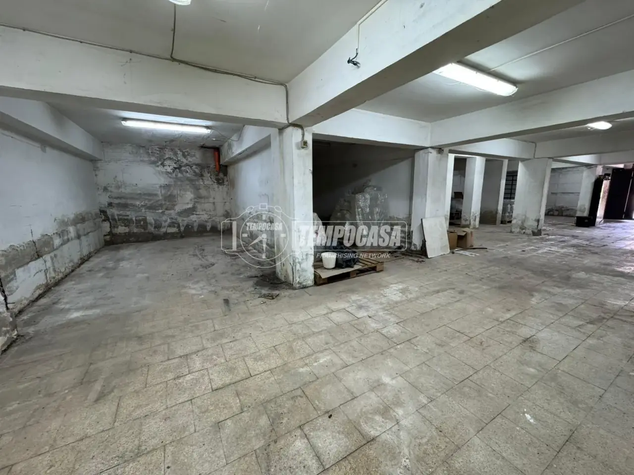 Magazzino in Strada Statale 113 Dir 487/Villette, Messina, {3} - Foto 2