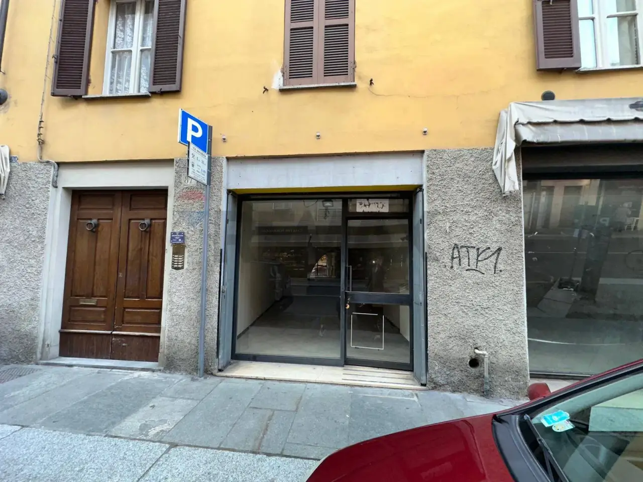 Negozio in Via Bixio 87, Parma, {3} - Foto 1