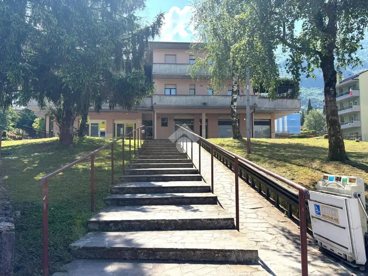 Negozio in Via Antica Valeriana 18, Pisogne, {3} - Foto 2