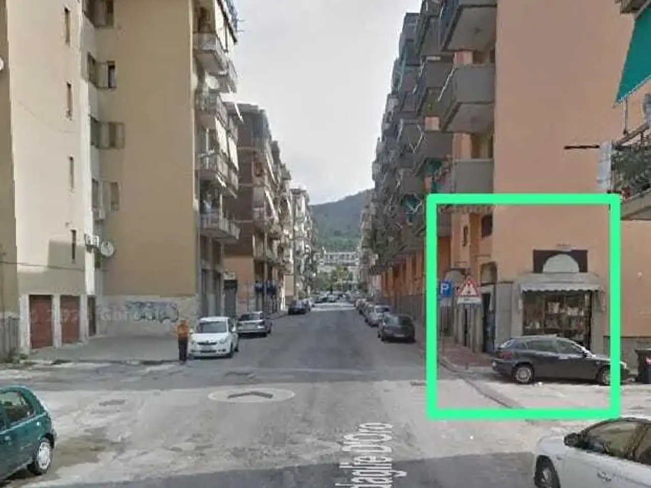 Negozio in Via Medaglie d'Oro 11, Salerno, {3} - Foto 2