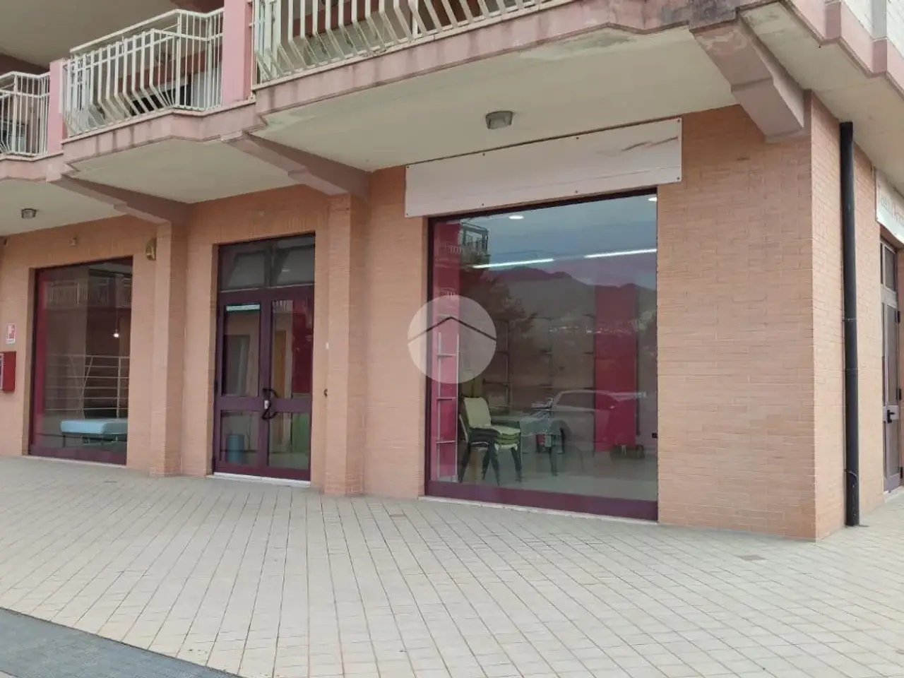 Negozio in Via Ilaria Alpi 4, Cassino, {3} - Foto 1